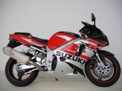 SUZUKI GSX-R 750