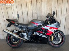 SUZUKI GSX-R 750