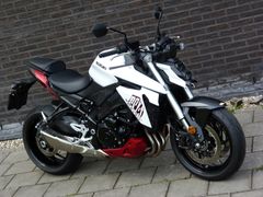 SUZUKI GSX-S 950