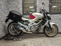 SUZUKI SFV 650 GLADIUS