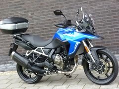 SUZUKI V-STROM 800