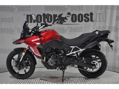 SUZUKI V-STROM 800