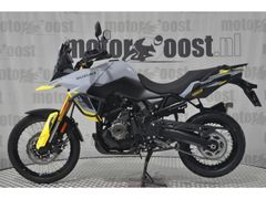 SUZUKI V-STROM 800