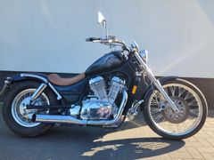 SUZUKI VS 800 INTRUDER