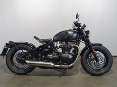 TRIUMPH BONNEVILLE BOBBER