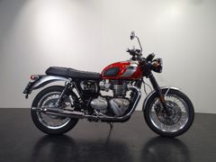 TRIUMPH BONNEVILLE T 120 ELVIS SPECIAL EDITION