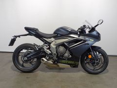 TRIUMPH DAYTONA 660