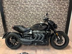 TRIUMPH ROCKET 3 STORM R