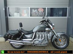 TRIUMPH ROCKET III