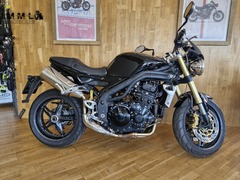 TRIUMPH SPEED TRIPLE 1050