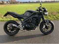 TRIUMPH SPEED TRIPLE 1050