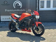 TRIUMPH SPEED TRIPLE 1050