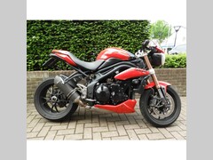 TRIUMPH SPEED TRIPLE 1050 ABS