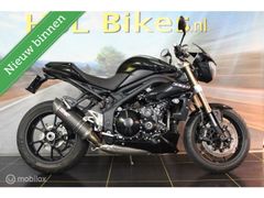 TRIUMPH SPEED TRIPLE