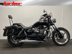 TRIUMPH SPEEDMASTER