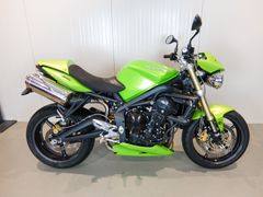 TRIUMPH STREET TRIPLE