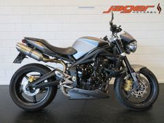 TRIUMPH STREET TRIPLE 765 R