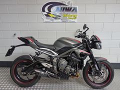 TRIUMPH STREET TRIPLE R