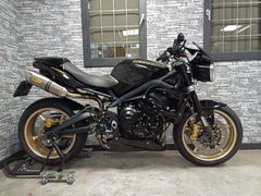TRIUMPH STREET TRIPLE R