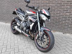 TRIUMPH STREET TRIPLE RS