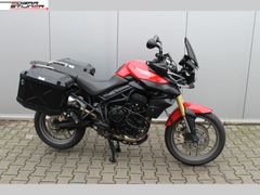 TRIUMPH TIGER 800