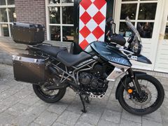 TRIUMPH TIGER 800 XCA