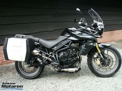 TRIUMPH TIGER 800 XR