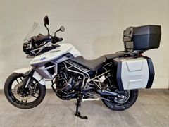 TRIUMPH TIGER 800 XRX