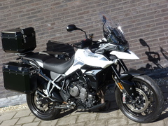 TRIUMPH TIGER 900 GT PRO