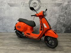 VESPA GTS 300 SUPER SPORT