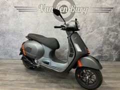 VESPA GTS 300 SUPER SPORT