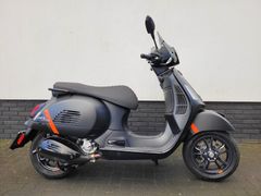 VESPA GTS 300 SUPER SPORT