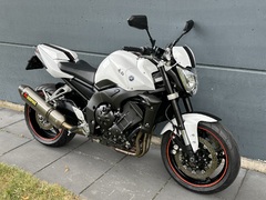 YAMAHA FZ 1