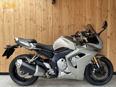 YAMAHA FZ 1