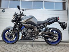 YAMAHA FZ 8