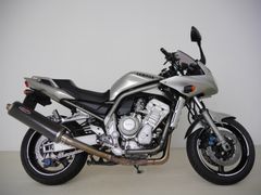 YAMAHA FZS 1000  FAZER