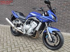 YAMAHA FZS 1000  FAZER