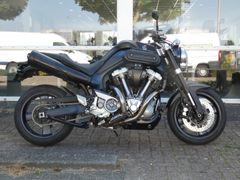 YAMAHA MT 01