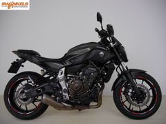 YAMAHA MT 07