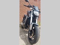 YAMAHA MT 09