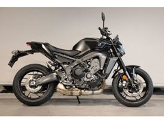 YAMAHA MT 09