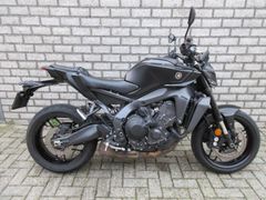 YAMAHA MT 09