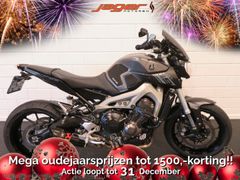 YAMAHA MT 09