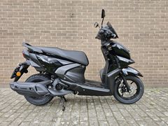 YAMAHA RAYZR