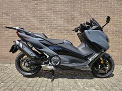 YAMAHA TMAX 560