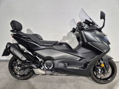 YAMAHA TMAX 560