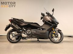 YAMAHA TMAX TECH MAX 560