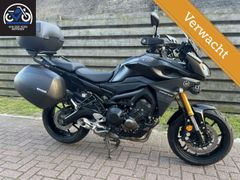 YAMAHA TRACER 900