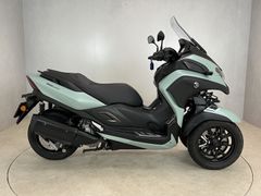 YAMAHA TRICITY 300