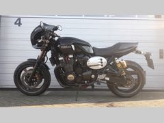 YAMAHA XJR 1300